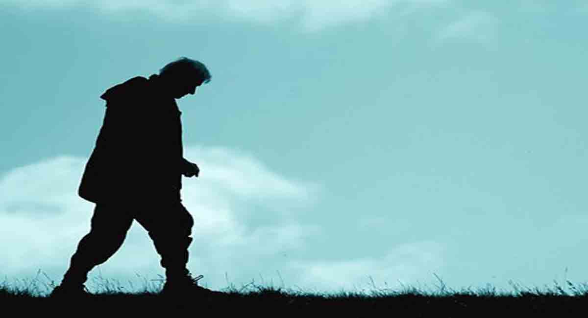 Does walking after a meal aid digestion?