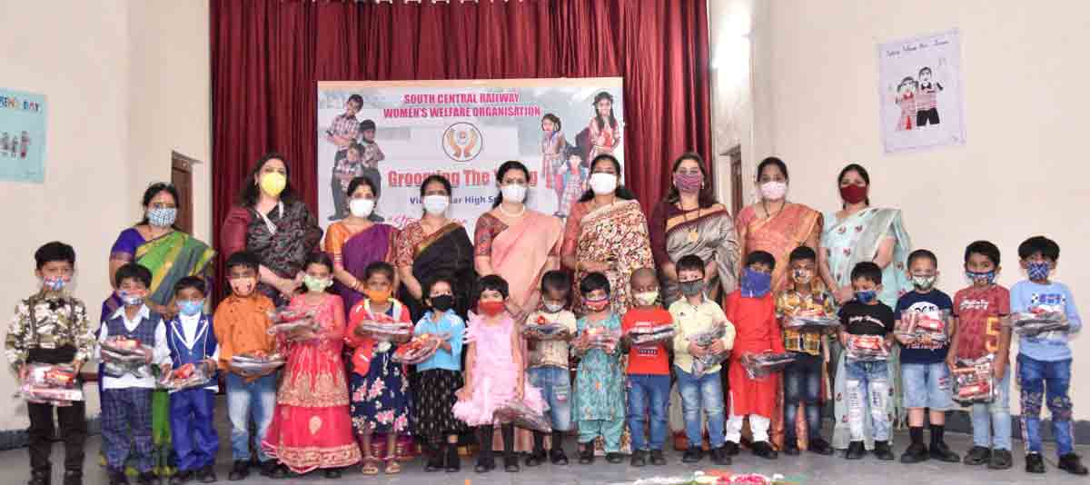 Hyderabad: School uniforms distributed to students