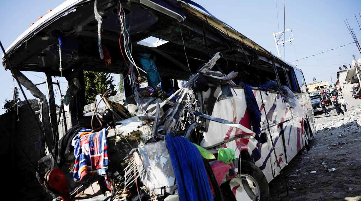 19 killed in Mexico bus crash