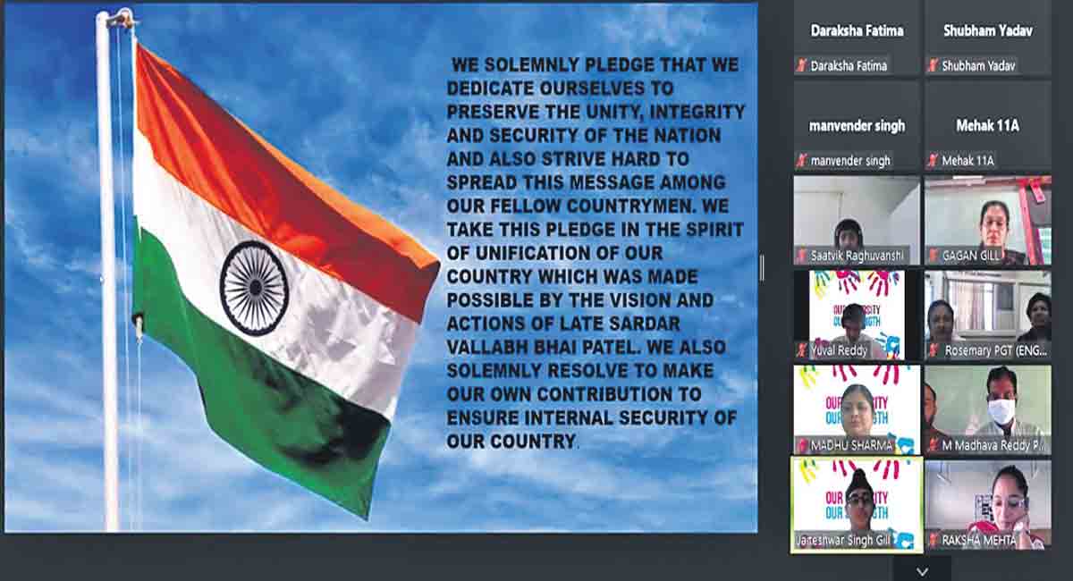 Students of APS vow to follow in Sardar Patel’s footsteps