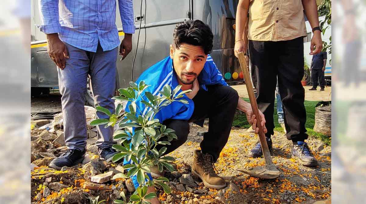 Actor Siddharth Malhotra, Yodha directors join Green India Challenge