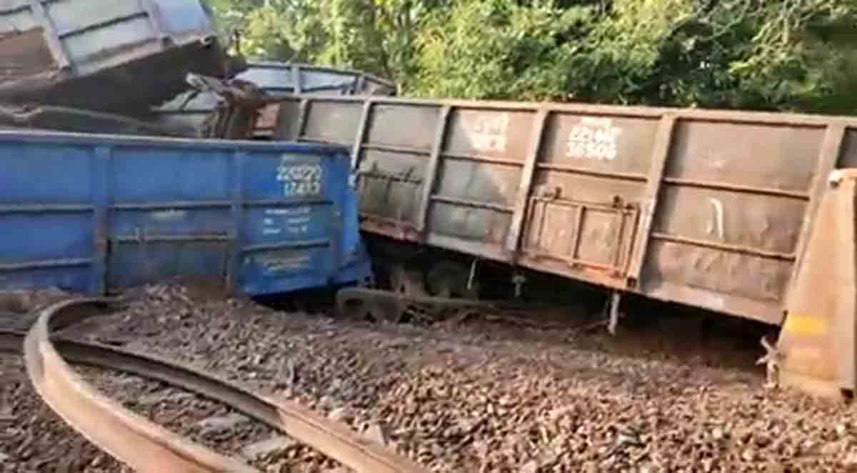 Goods train derailed as Maoists sabotage railway track in Chhattisgarh