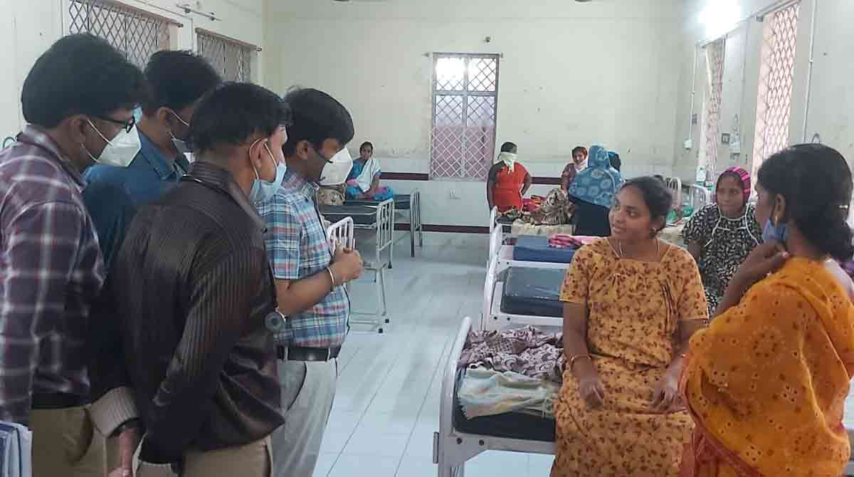 Sircilla Collector makes surprise visit to government hospital