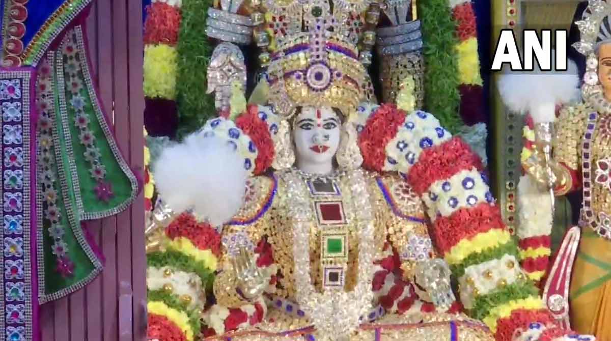 Devotees throng Hyderabad’s Bhagyalakshmi Temple on Diwali