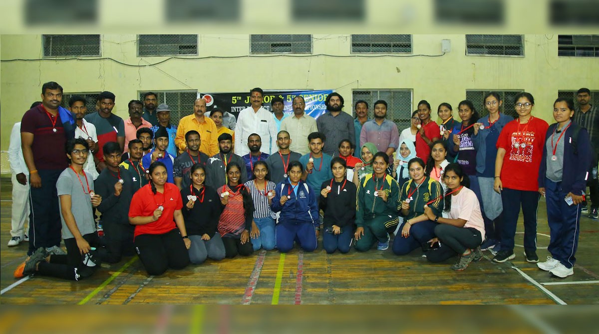 Sai Nikhil, Ambika take top honours in inter-district fencing championship