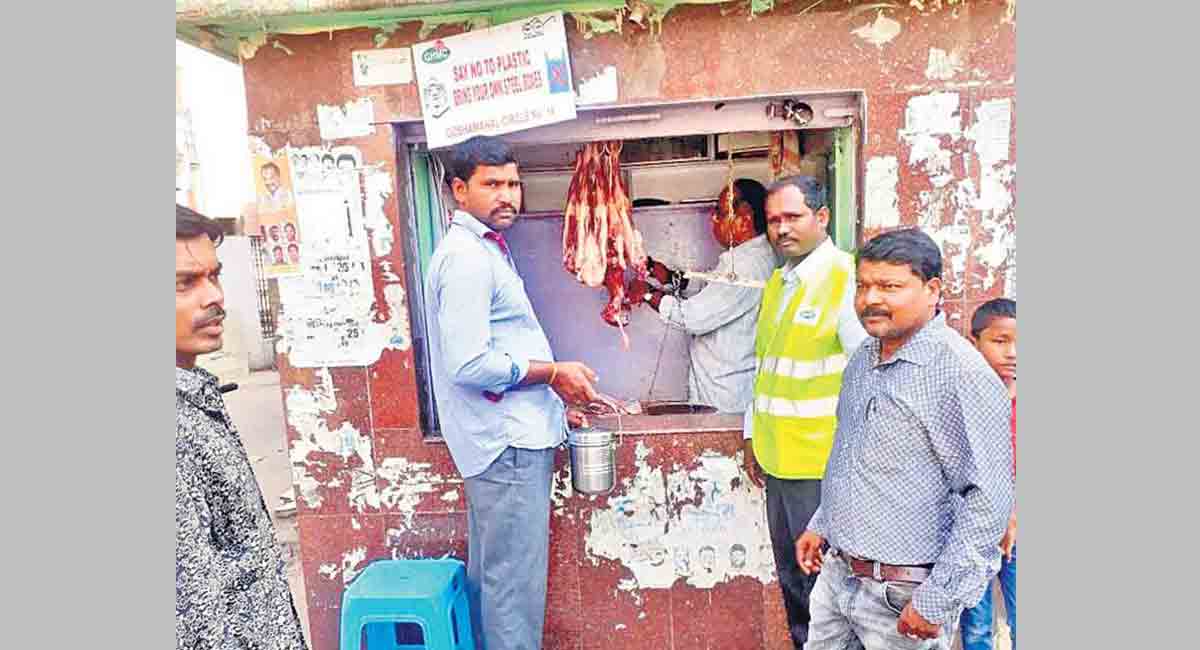 Hyderabadis, check out the meat you eat