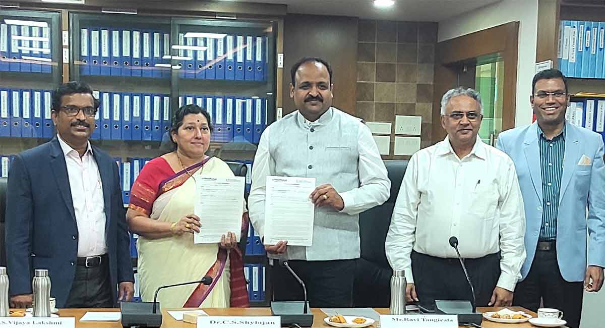 ICFAI signs MoU with MassMutual India