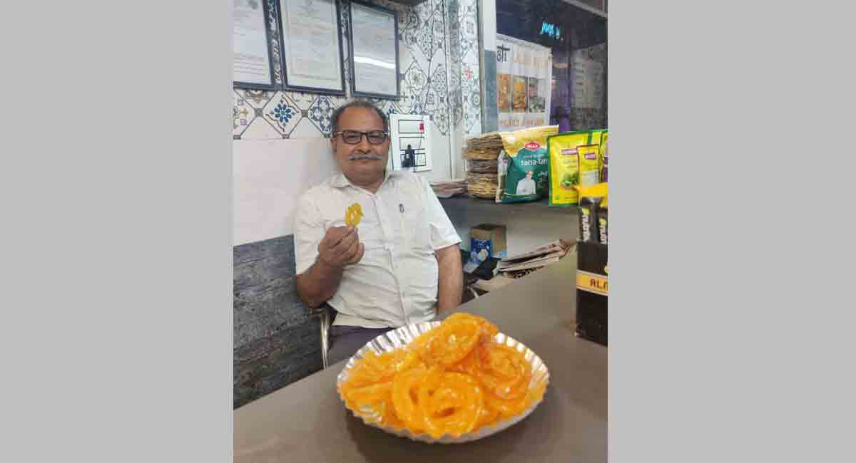Did you bite into those syrupy, slurpy jalebis at Mahankali Street?