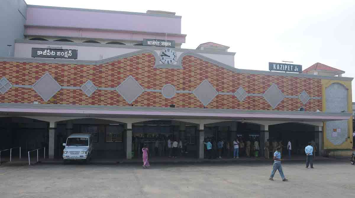 TRS to intensify stir for coach factory in Kazipet