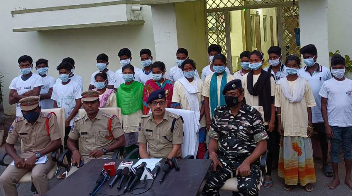20 Maoist militia members surrender to police in Kothagudem