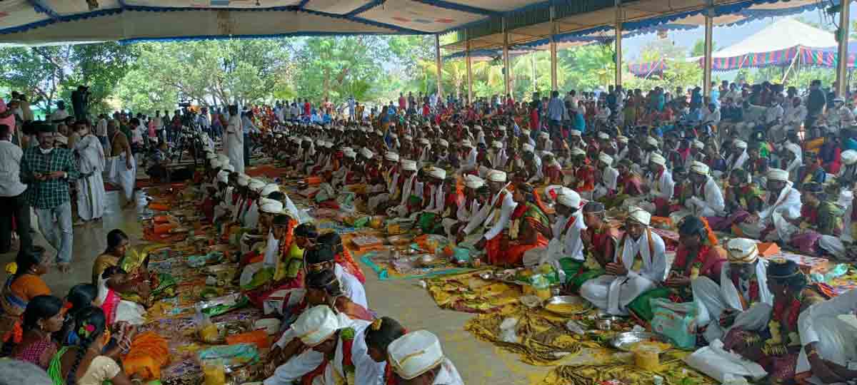 140 Chenchu couples tie the knot at mass marriage in Achampet