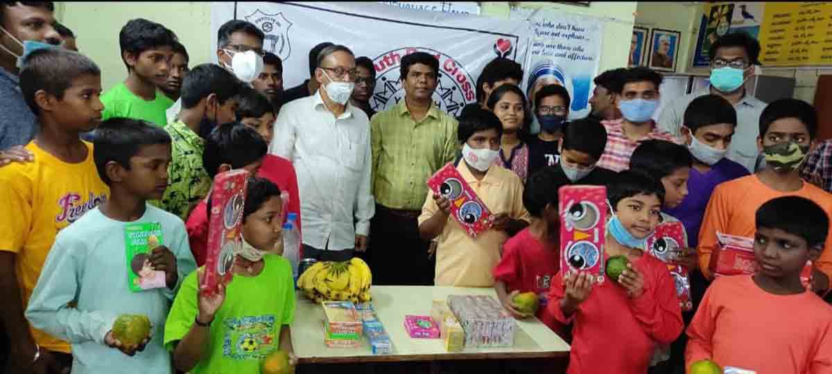 NITW students celebrate Diwali at orphanage