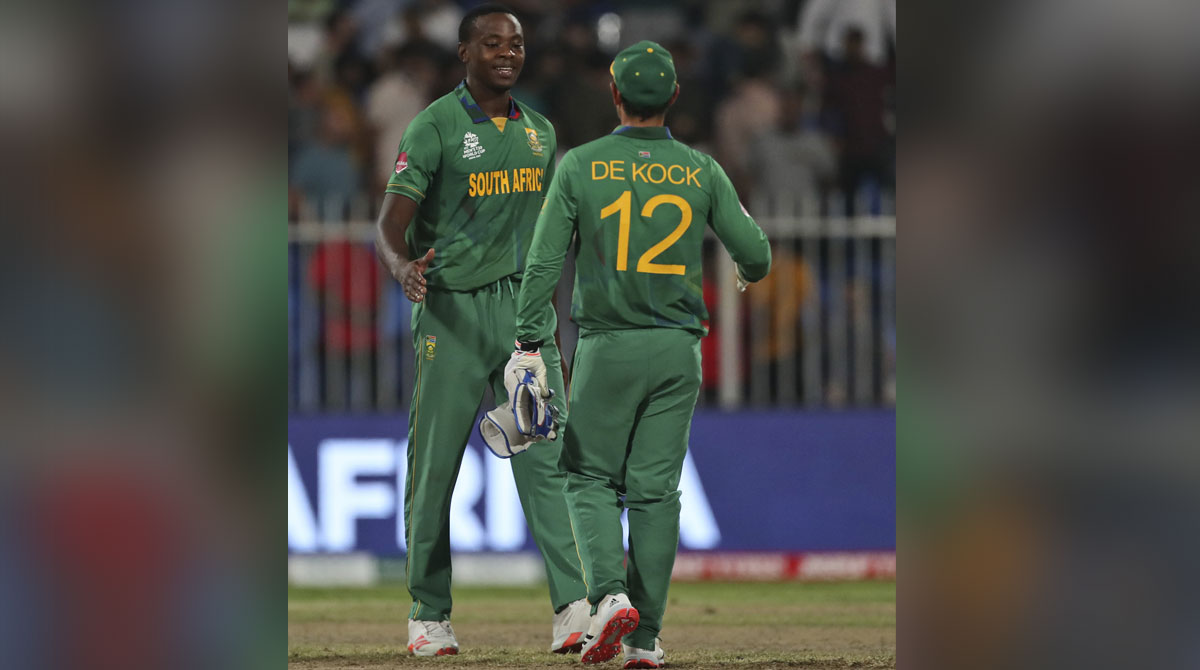 T20 WC: South Africa beat England by 10 runs, but fail to qualify for semis