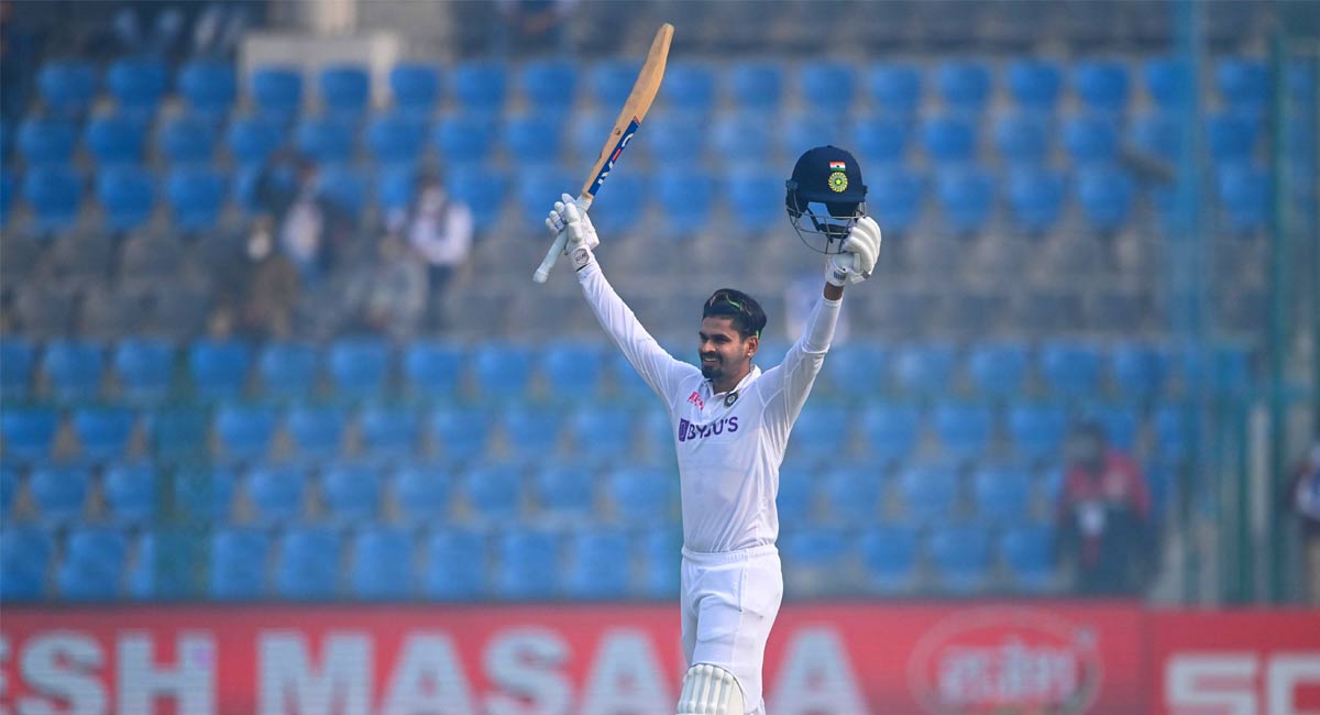 Shreyas Iyer becomes 16th Indian to slam hundred on Test debut