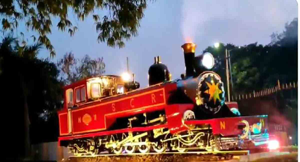 Illuminated ‘Sir Alec’ Steam Engine makes Hyderabadis nostalgic