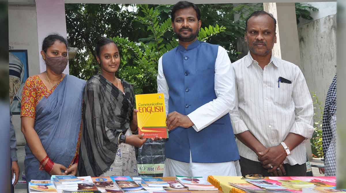 Social activist donates motivational books to KGBV students in Karimnagar
