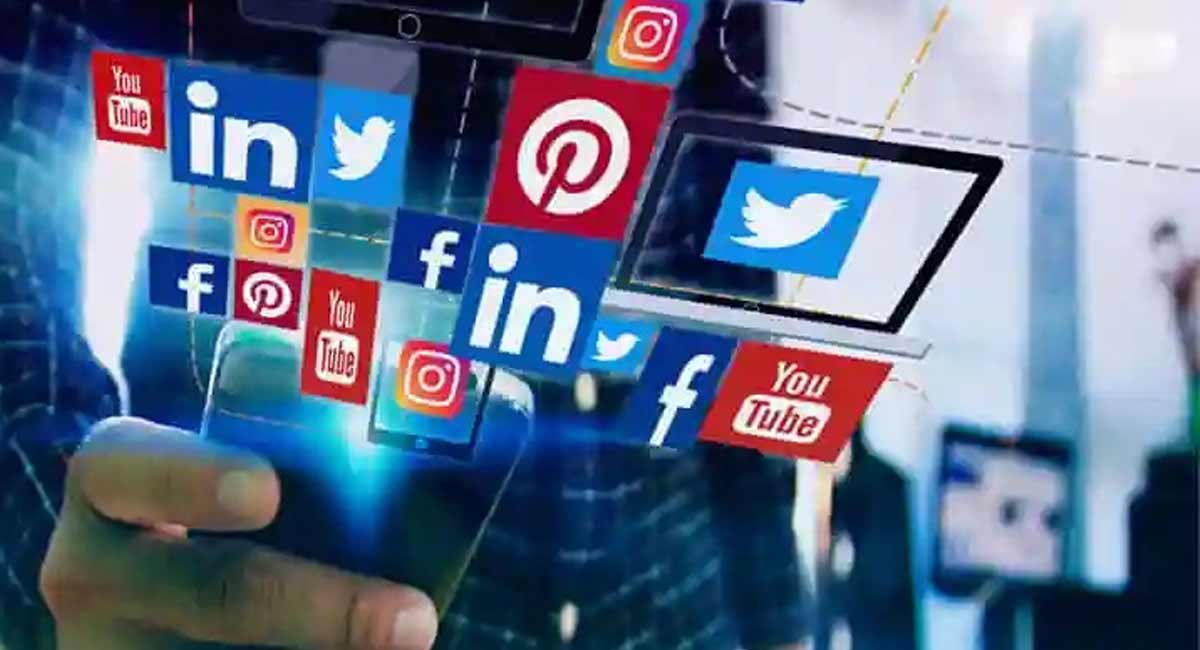 Social media will be forced to disclose users behind trolls in Australia