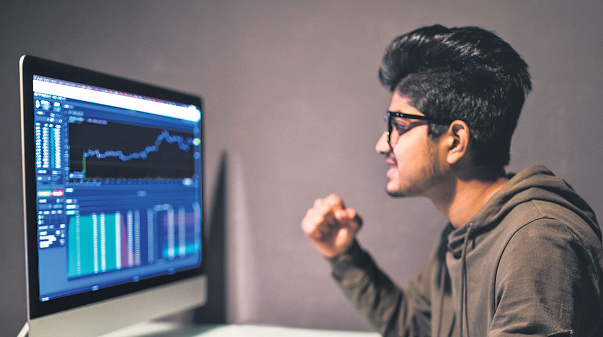 New stock traders a growing tribe in Telangana