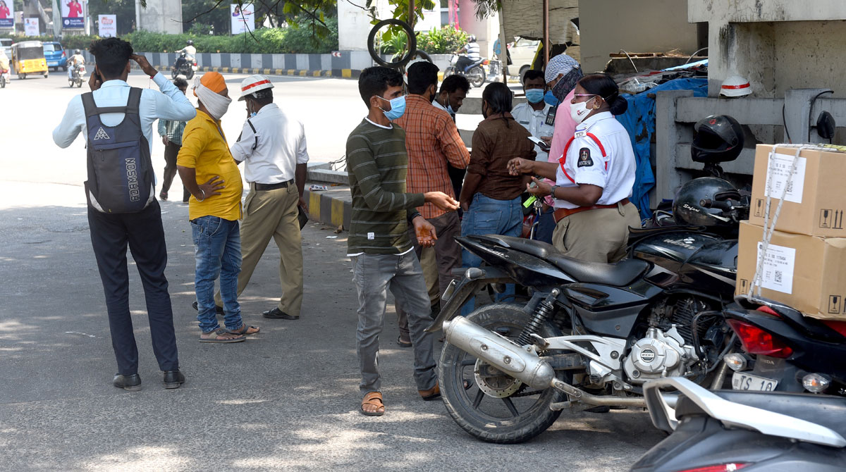 Rachakonda Police book over 40,000 traffic violation cases in 7 days
