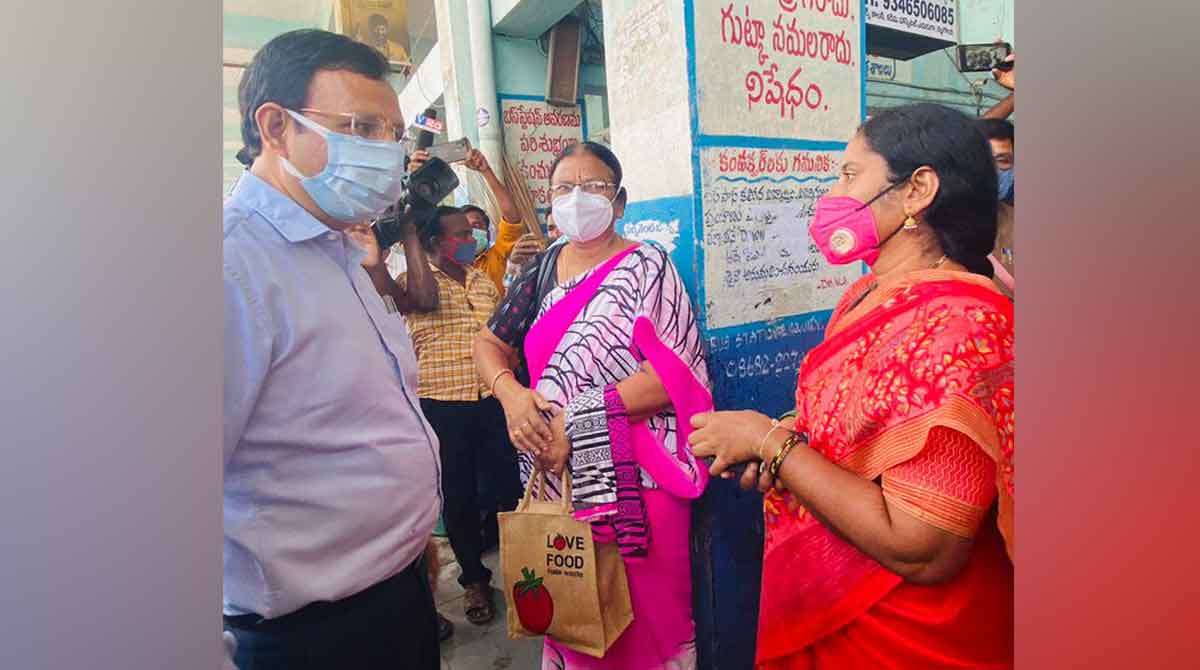 TSRTC soon comes into profits by overcoming losses: V C Sajjanar