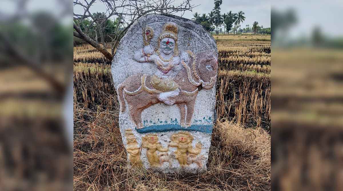 Rare Veergallu sculpture found in Siddipet-Telangana Today