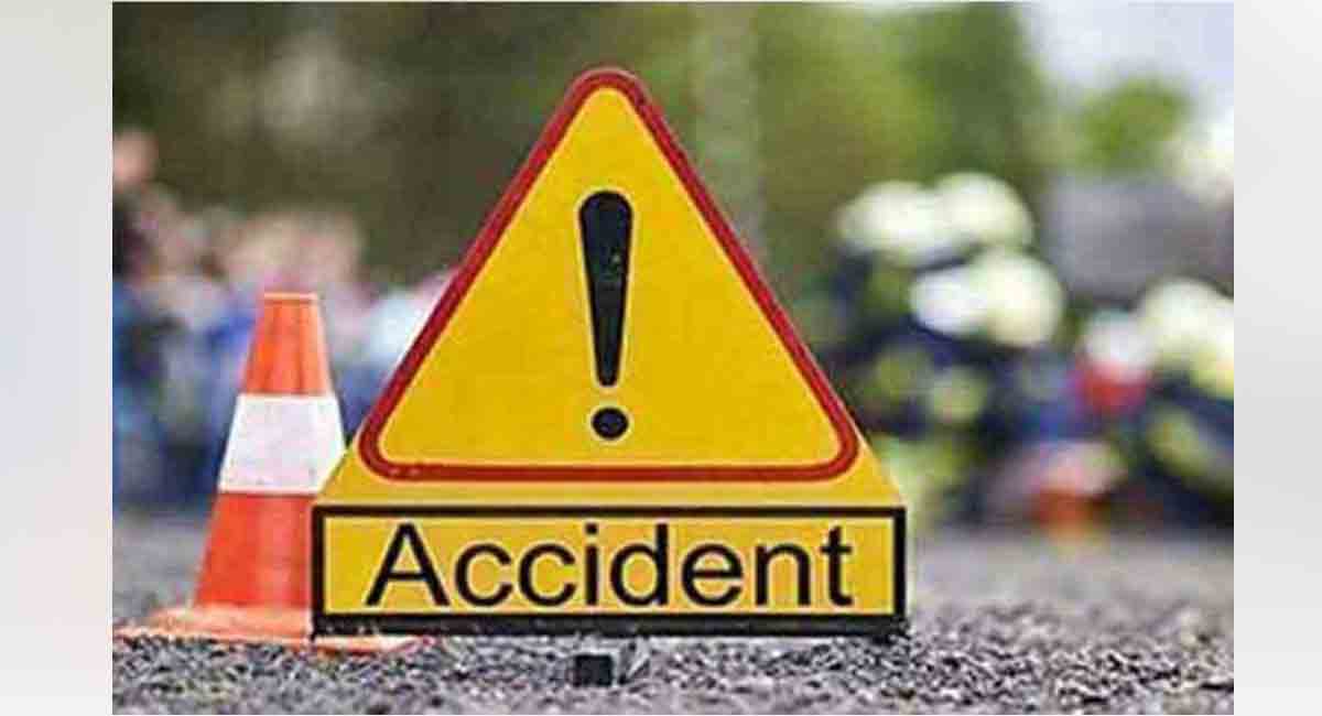 Two killed in road accident in Nizamabad