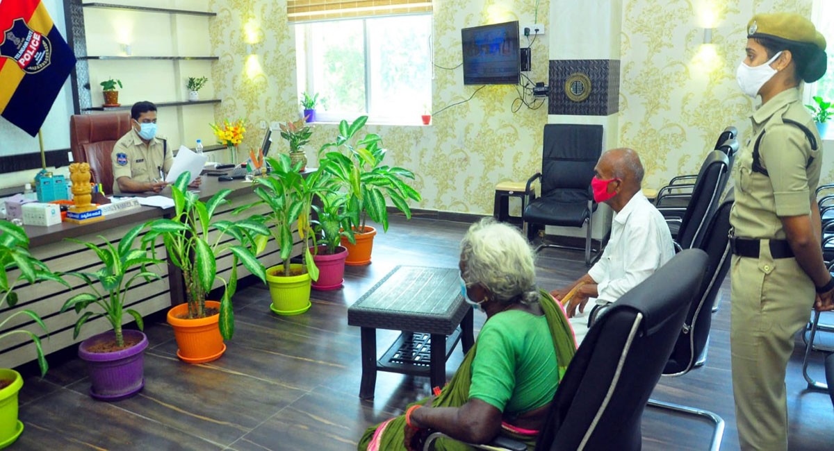 Khammam cops to address public grievances daily