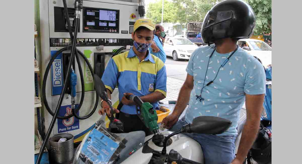 Petrol, diesel prices static as global oil situation under watch