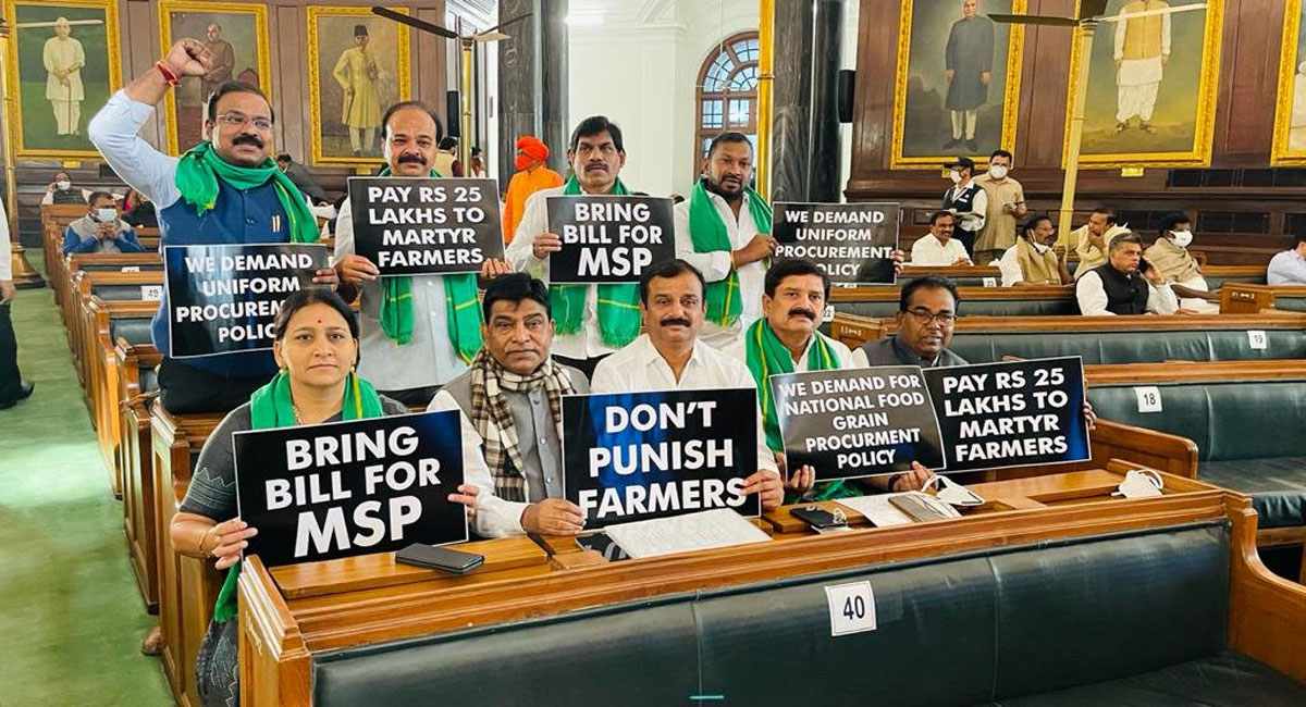Lok Sabha stalled, TRS MPs fight for farmers