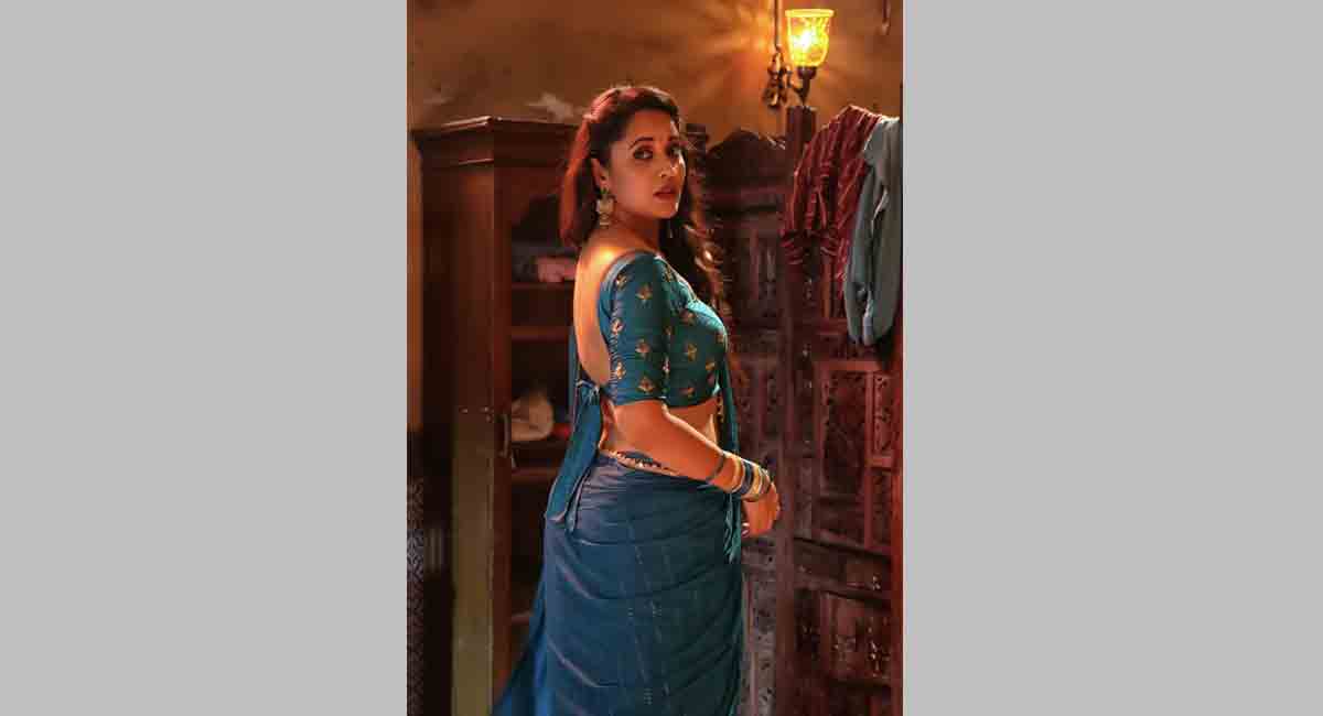 Anasuya Bharadwaj in an emotional drama ‘Flashback’