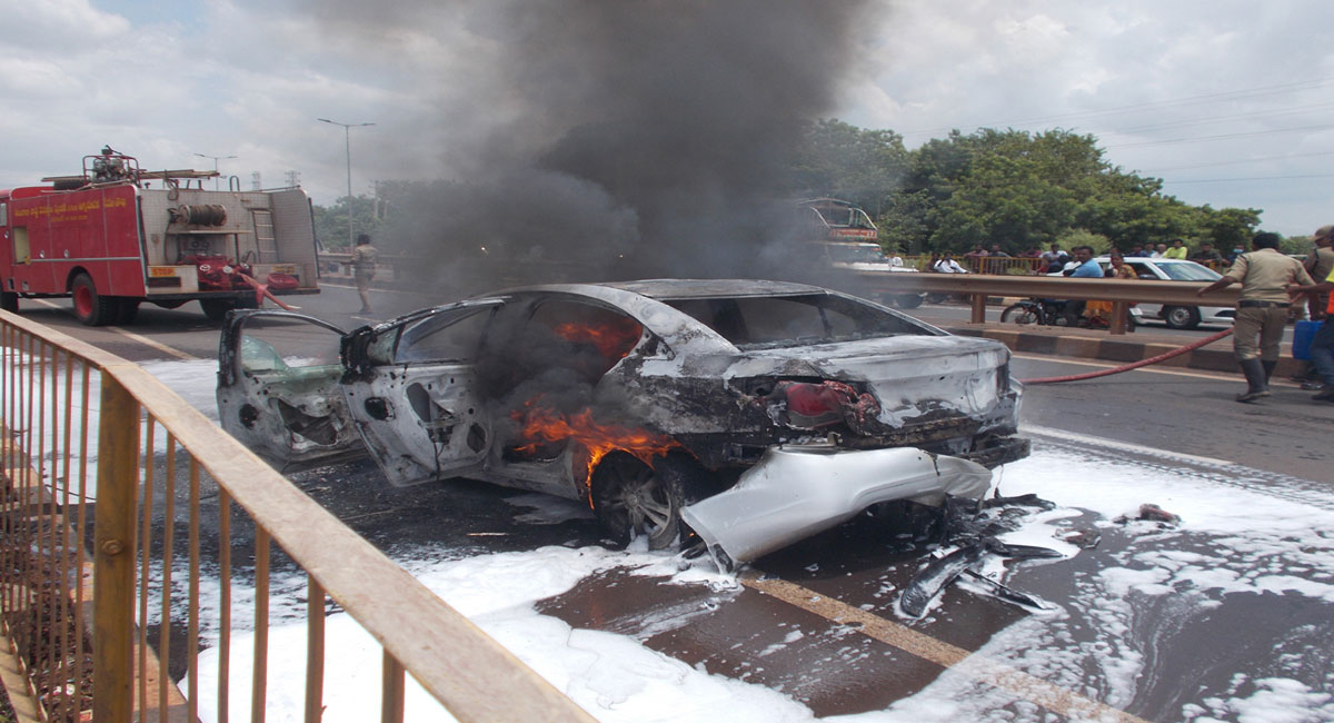 Cars catching fire send chills down the spine