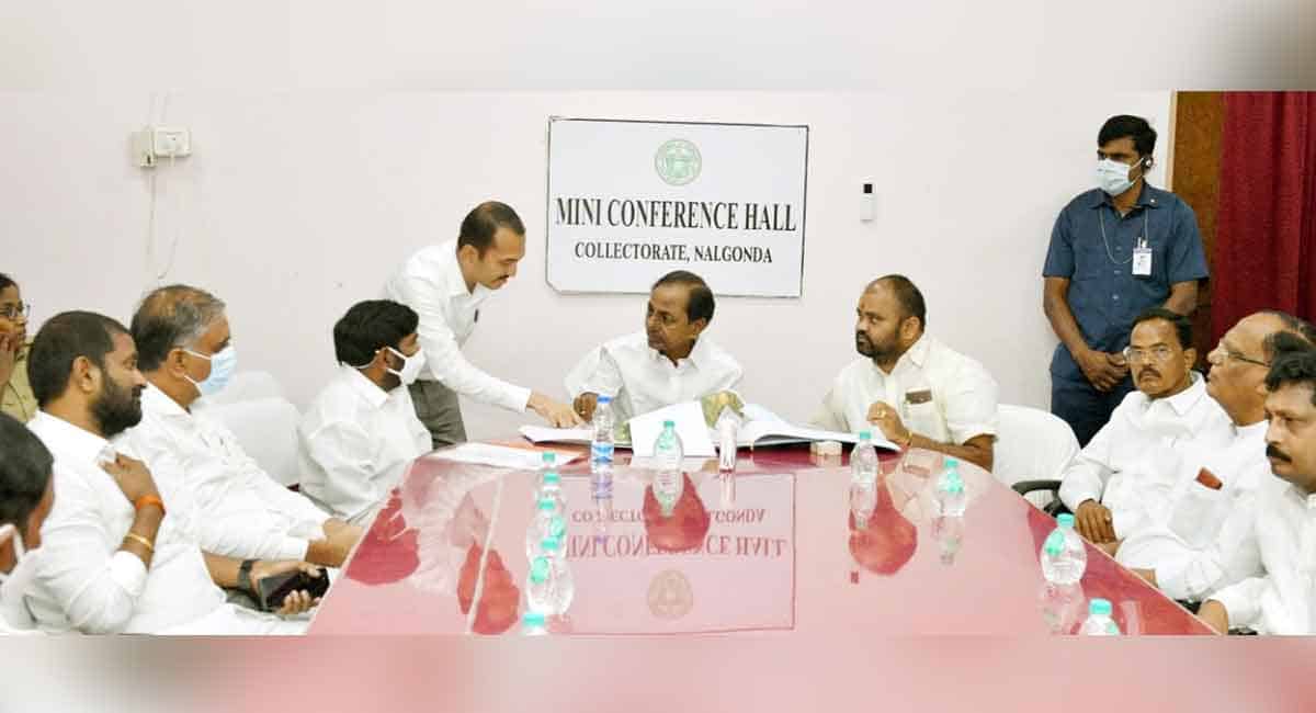 CM KCR assures Rs 100 cr for Nalgonda development
