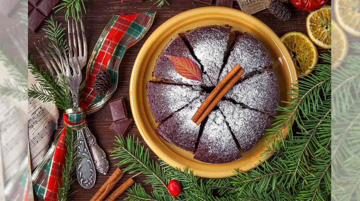 Christmas: Bring in the festive cheer with these cake baking techniques