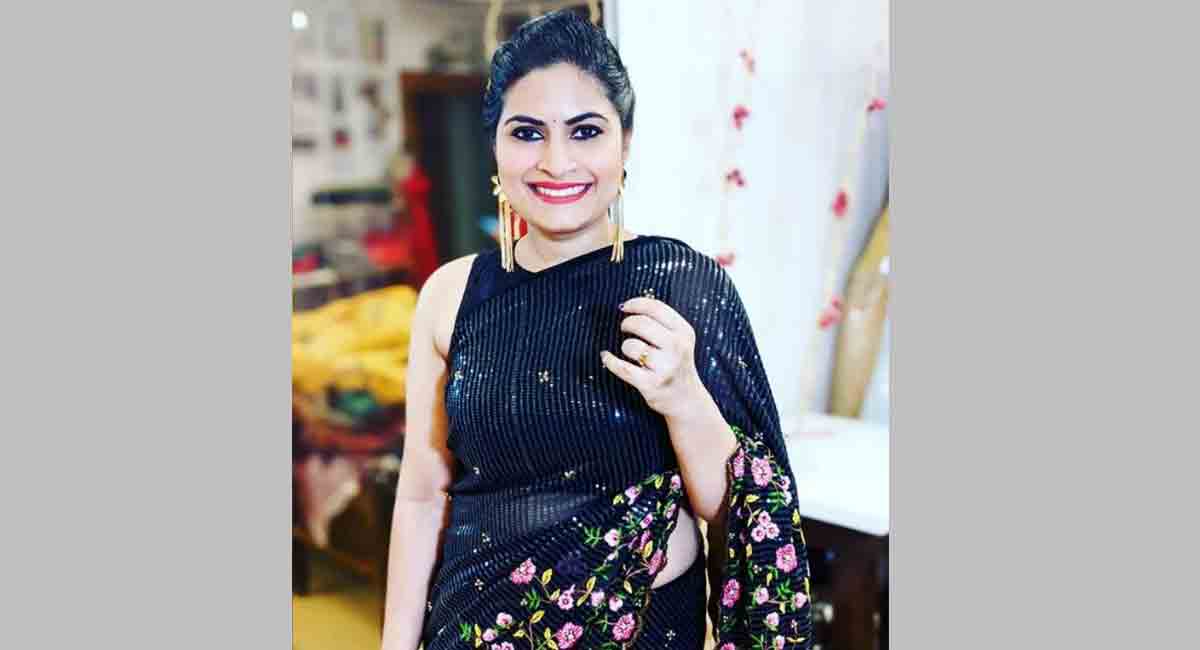 Hyderabad-based Deepthi showcases new collection on Indian weaves