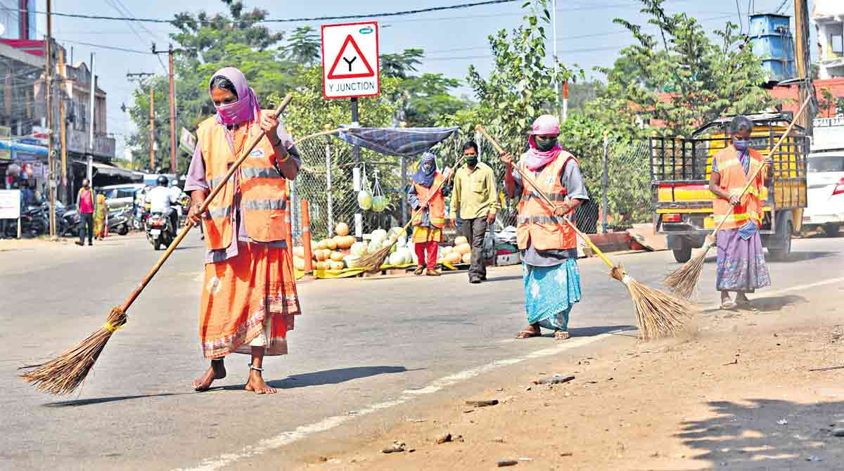 Take a bow frontline warriors-Telangana Today