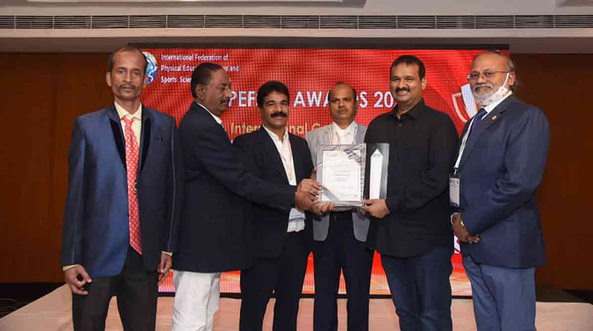 Telangana: IFPEFSSA presents Physical Education Awards 2021