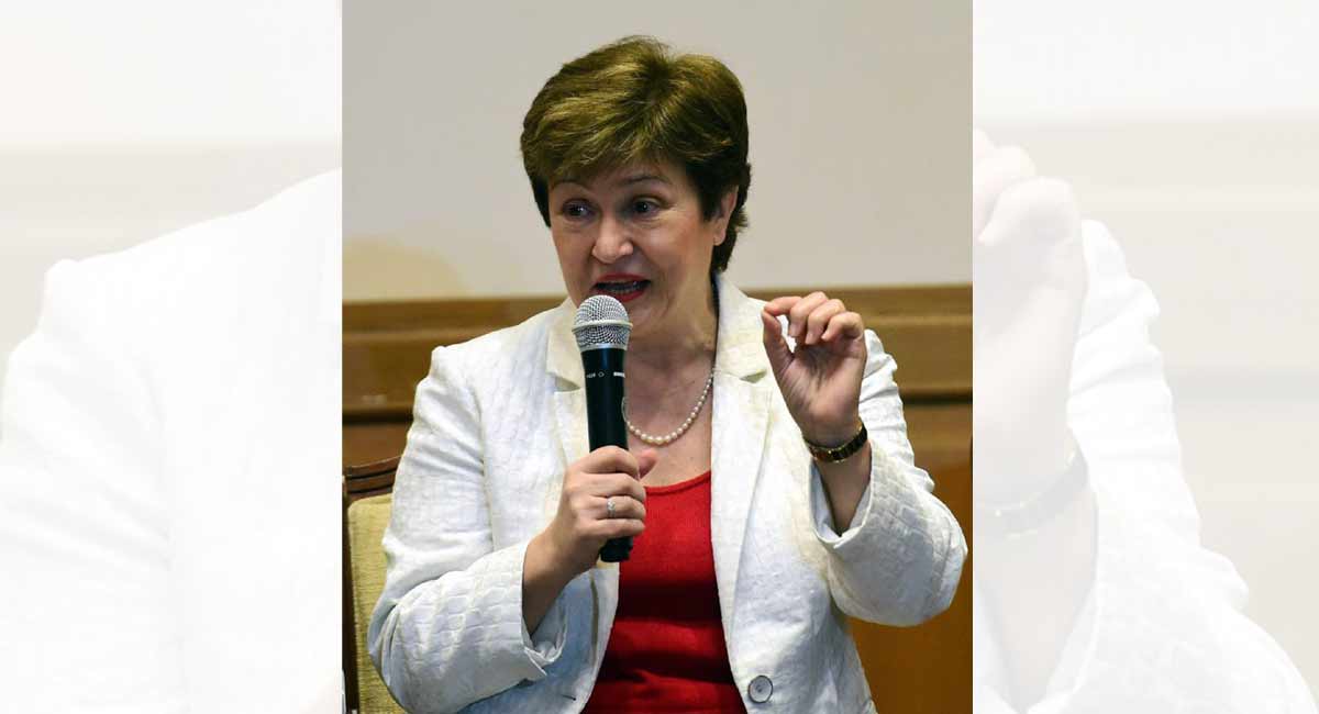 IMF chief urges global cooperation to control pandemic, support economic recovery