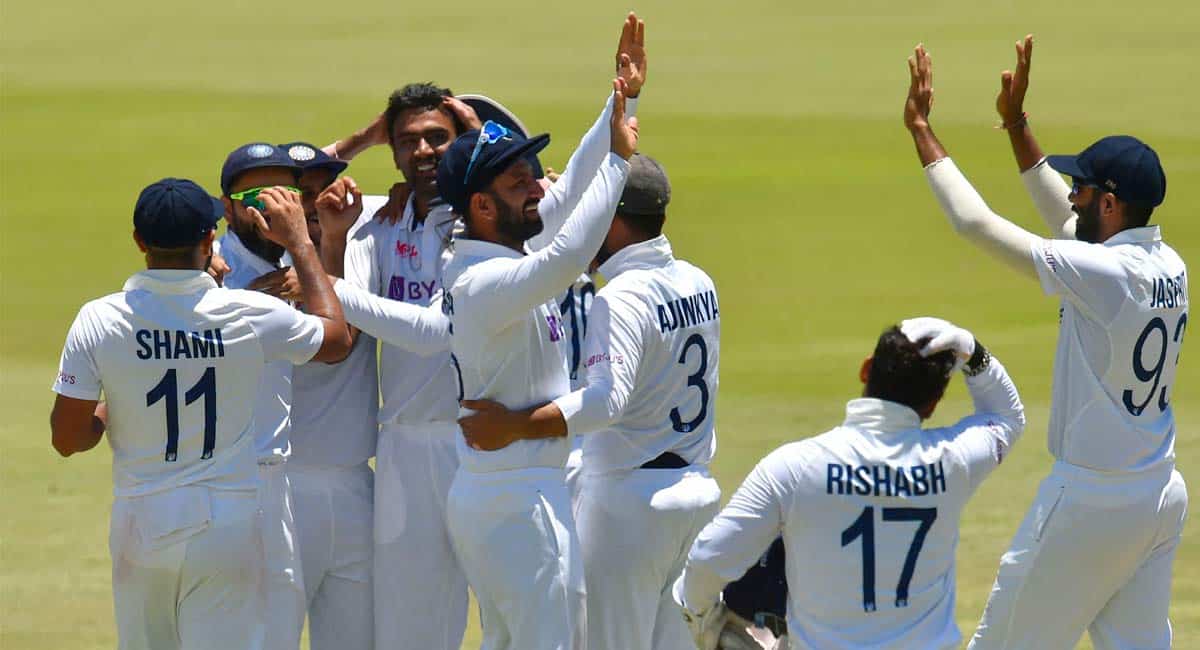 India beat South Africa by 113 runs, take 1-0 lead