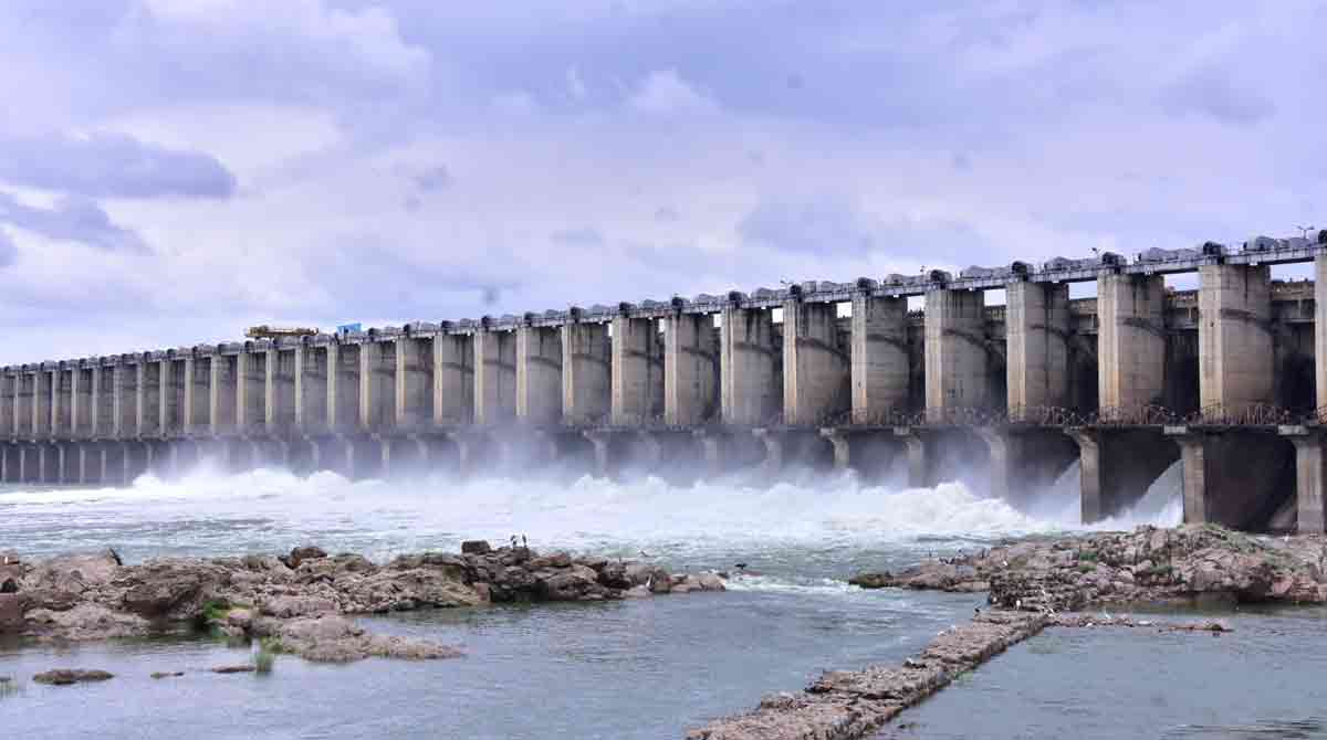 Telangana seeks justice for in-basin areas