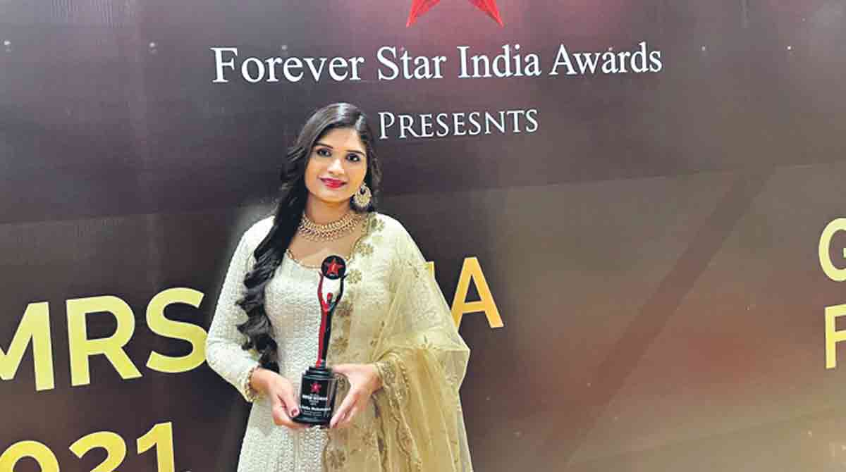 Khammam woman receives ‘Super Woman Award’ from FSIA