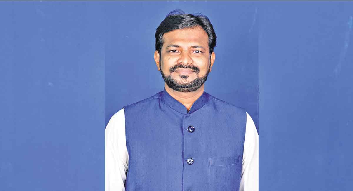 Warangal social activist to attend National Youth festival