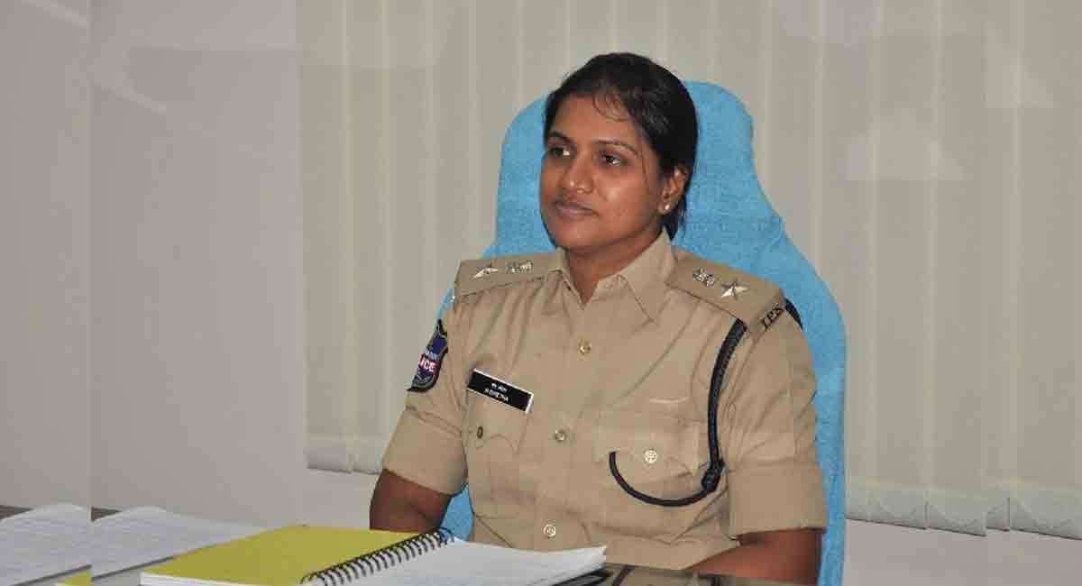Swetha takes charge as Siddipet Police Commissioner