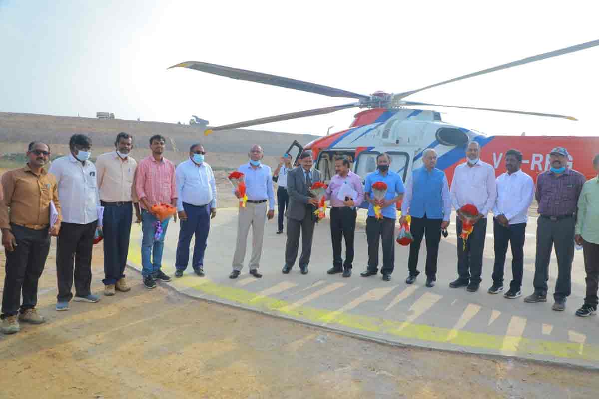 NABARD Chief hails CM KCR for taking up KLIS