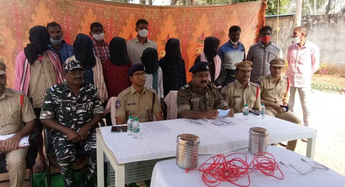 Six militia members of outlawed Maoists arrested in Mulugu