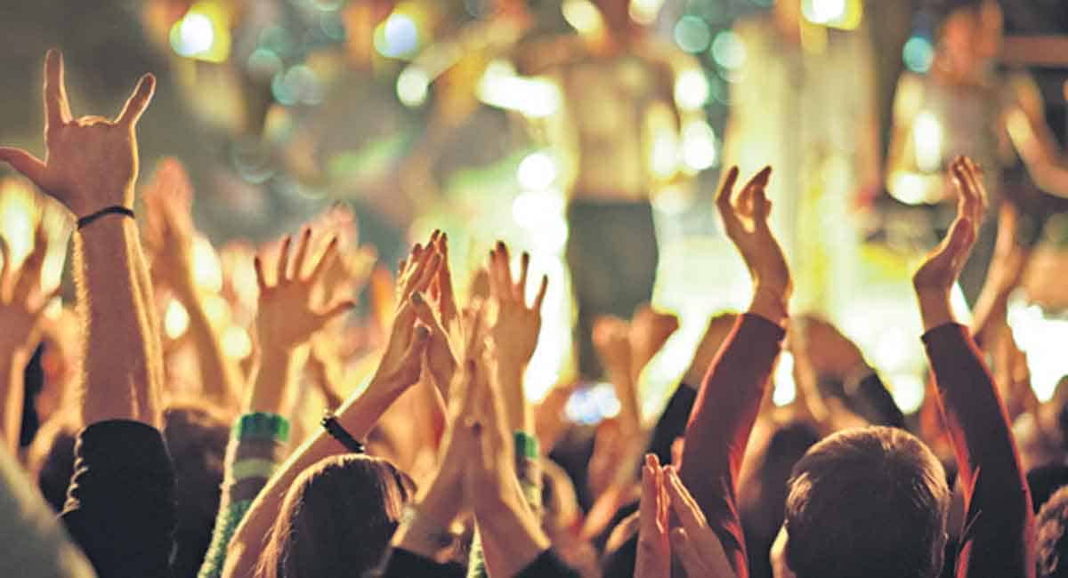 Hotels in a fix over New Year festivities