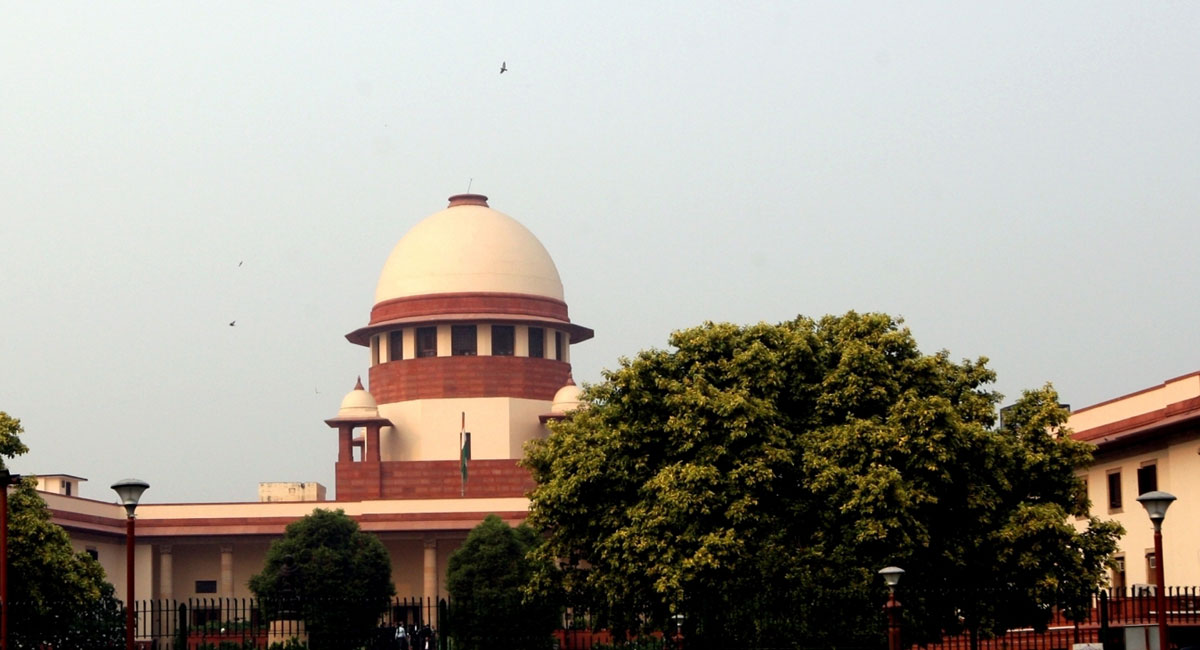 SC seeks Centre’s reply on plea seeking benefits for gig workers of Zomato, Swiggy, Ola, Uber