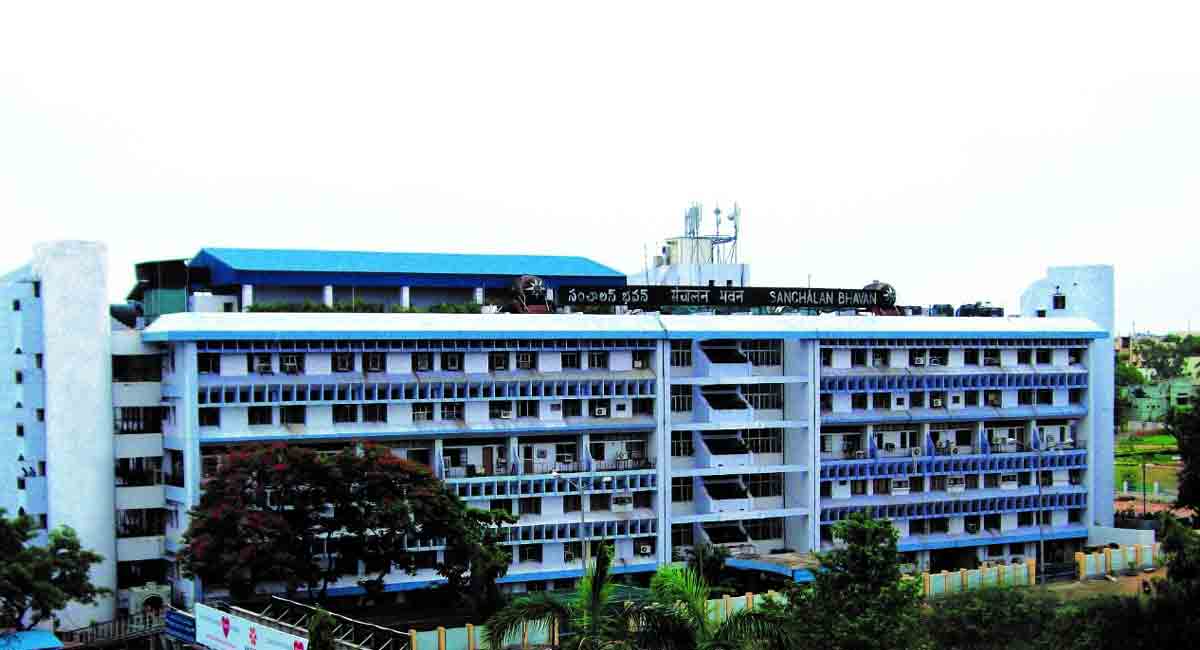 SCR receives 4 NEC awards