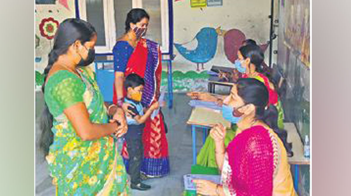 SMP Model School students told to follow Covid norms