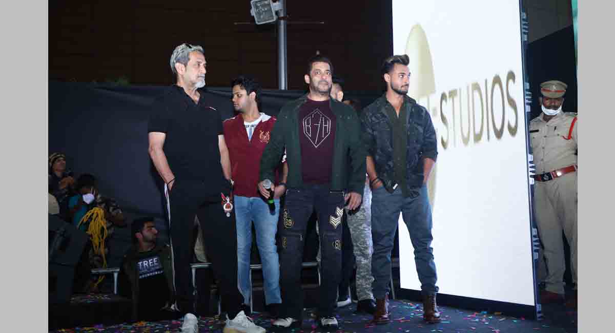 First thing I did was to eat Hyderabadi biryani: Salman Khan