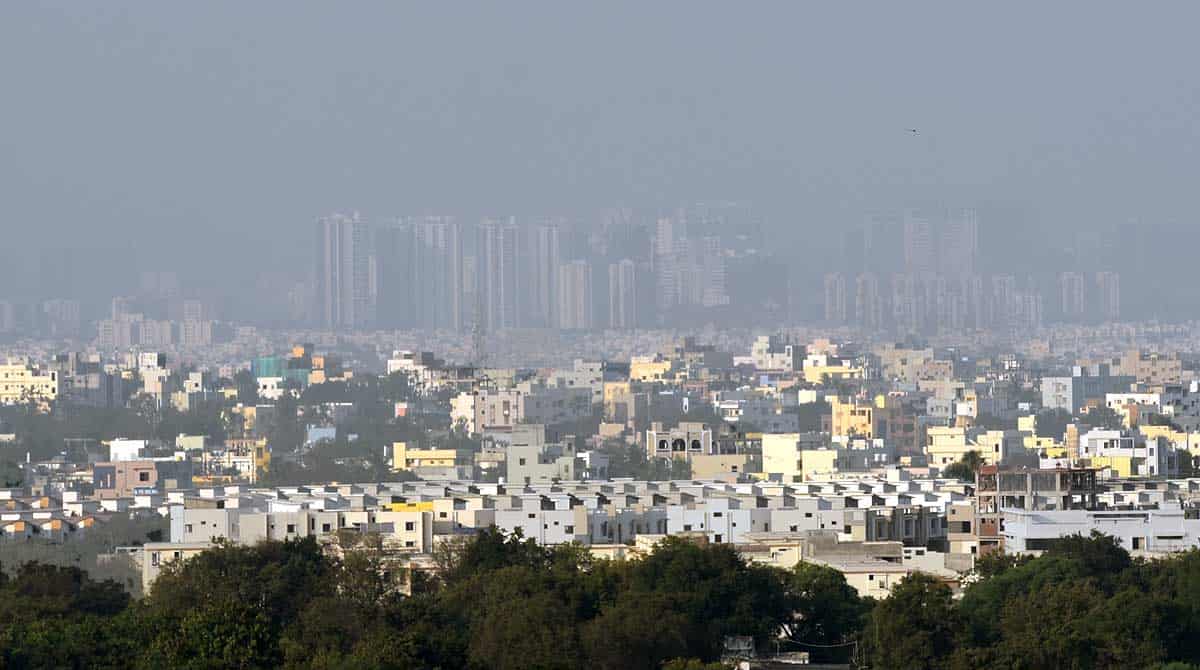 Cold wave hits Hyderabad hard